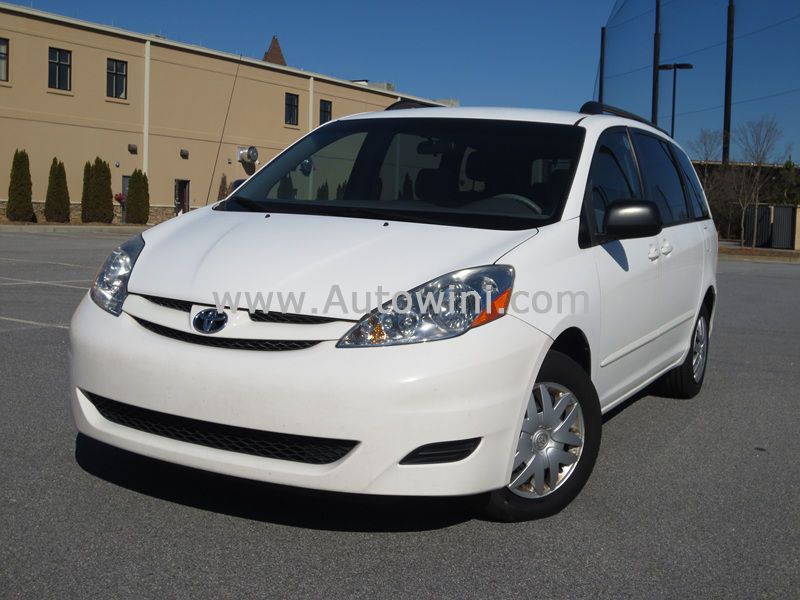 2007 toyota sienna ce minivan #3