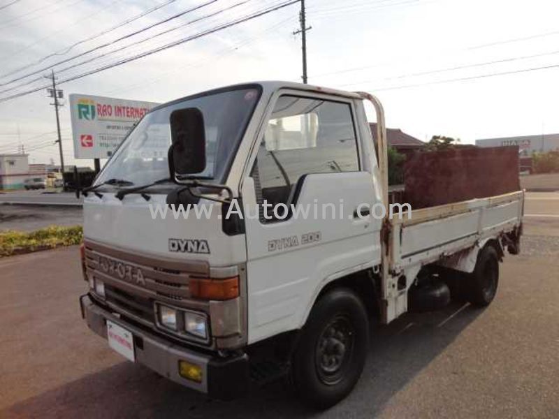used toyota dyna truck for sale in japan #7